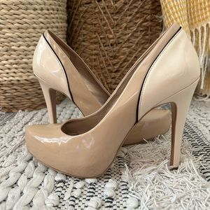 BCBGENERATIONS NUDE HEELS